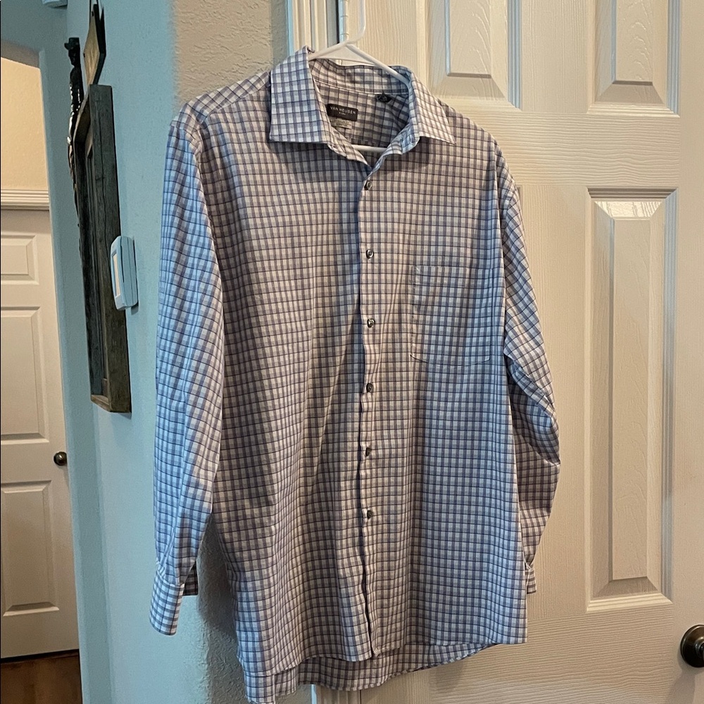 Van Heusen Men's Blue and White Plaid Shirt L